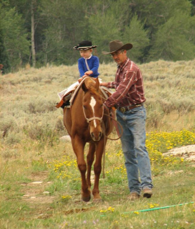 Medicine Bow Lodge Tenmile 외부 사진
