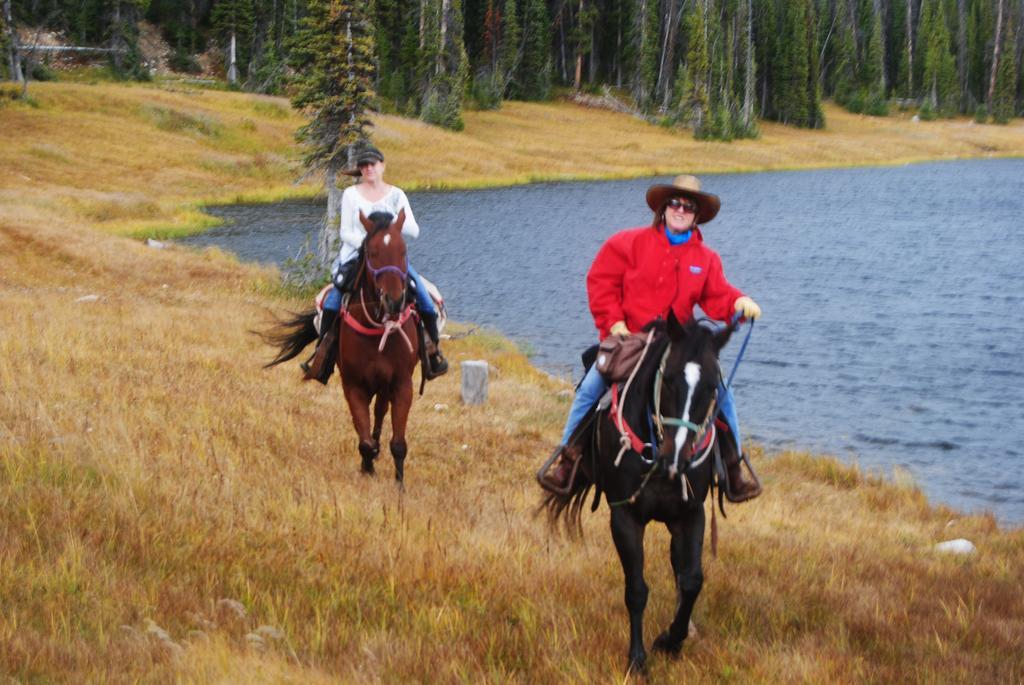 Medicine Bow Lodge Tenmile 외부 사진